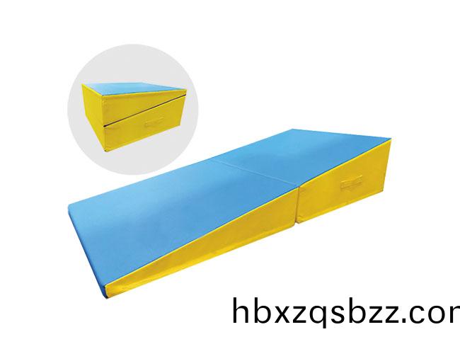 SY-K-007 可折疊三角(jiao)墊(dian)
